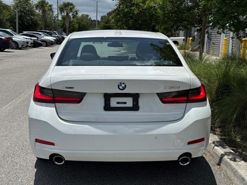 2025 BMW 330 330i xDrive