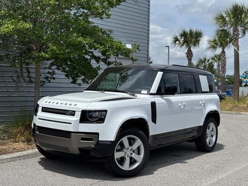 2025 Land Rover Defender X-Dynamic SE
