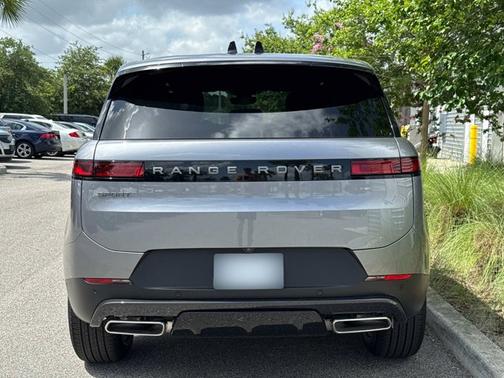 2025 Land Rover Range Rover Sport S