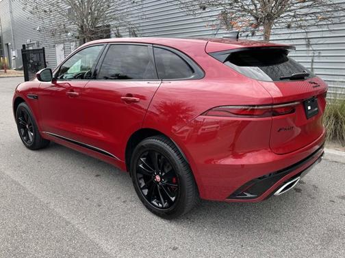 2023 Jaguar F-PACE R-Dynamic S