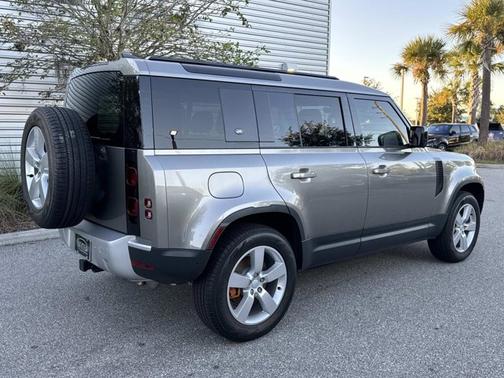2024 Land Rover Defender S