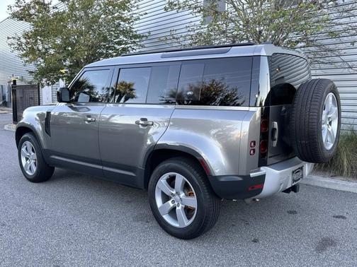 2024 Land Rover Defender S
