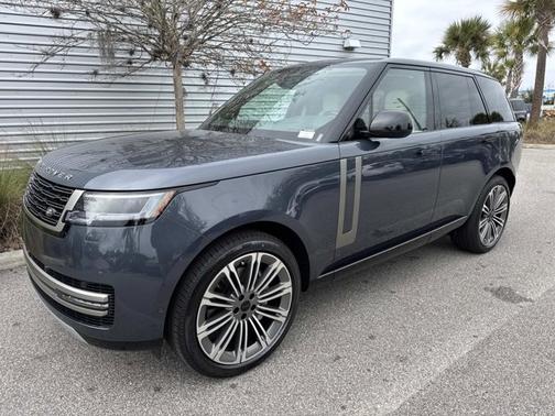 2026 Land Rover Range Rover SE