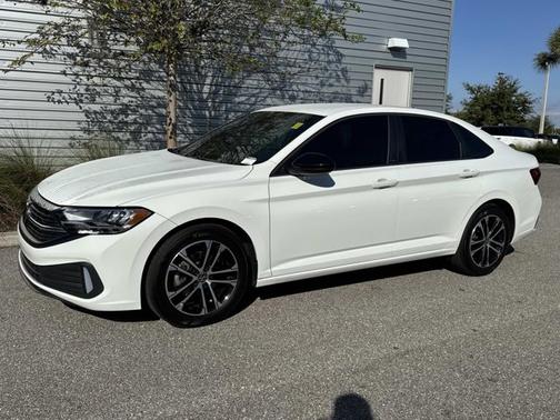 2024 Volkswagen Jetta Sport