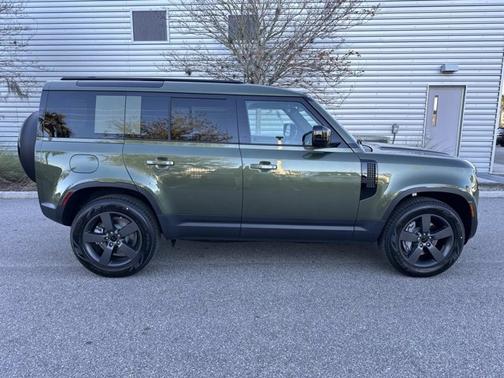 2026 Land Rover Defender S