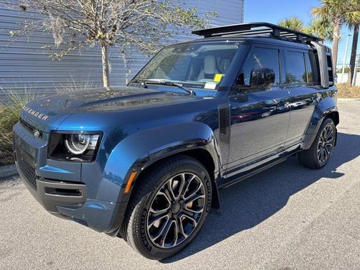 2026 Land Rover Defender OCTA