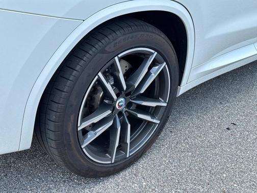 2023 BMW X3 M
