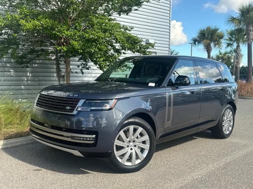 2025 Land Rover Range Rover SE