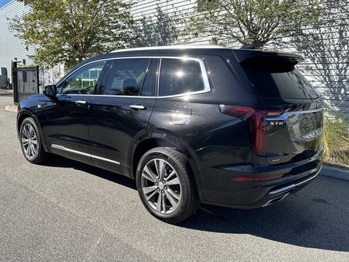 2021 Cadillac XT6 Premium Luxury