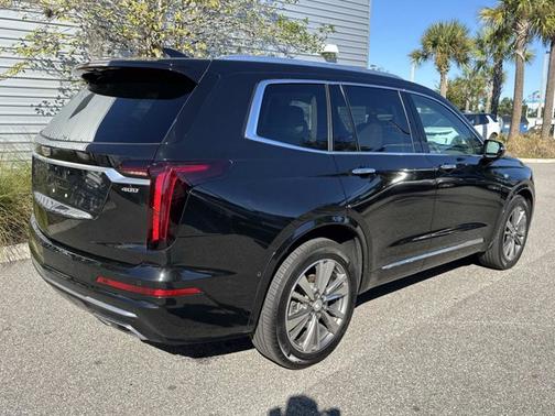 2021 Cadillac XT6 Premium Luxury