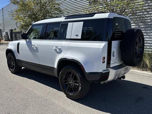 2024 Land Rover Defender S