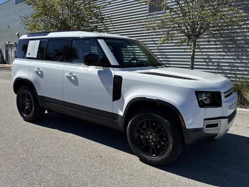 2024 Land Rover Defender S