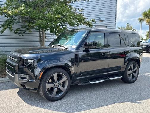 2024 Land Rover Defender V8