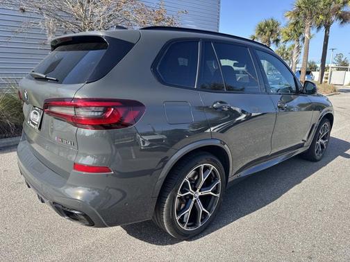 2022 BMW X5 M50i