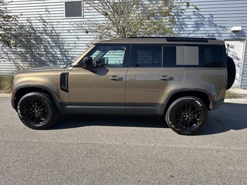 2025 Land Rover Defender S