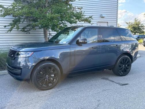 2025 Land Rover Range Rover SE