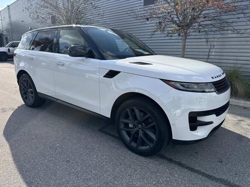2024 Land Rover Range Rover Sport SE