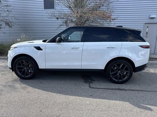 2024 Land Rover Range Rover Sport SE