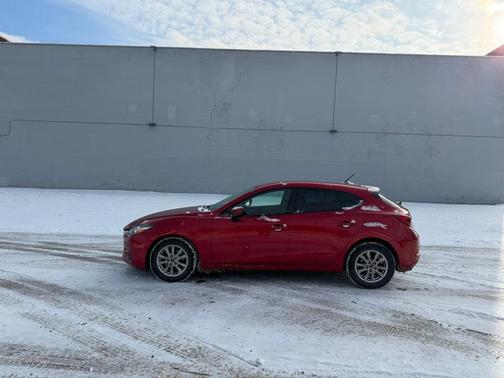 2017 Mazda Mazda3 Sport