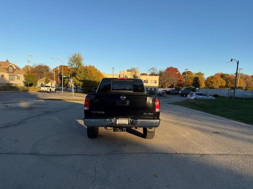 2014 Nissan Titan SV