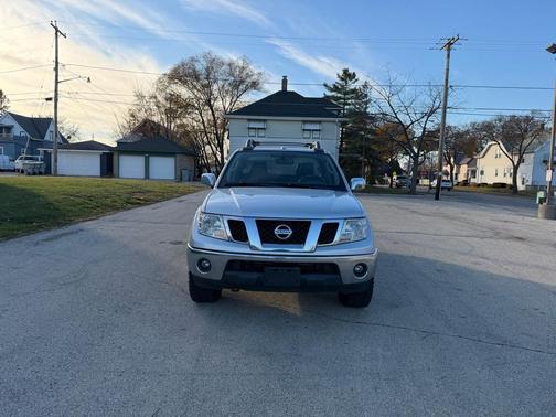 2011 Nissan Frontier SL