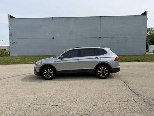 Platinum Gray Metallic 2024 Volkswagen Tiguan 2.0T S 4MOTION