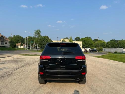 2020 Jeep Grand Cherokee Altitude