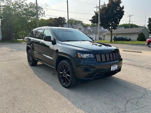 2020 Jeep Grand Cherokee Altitude