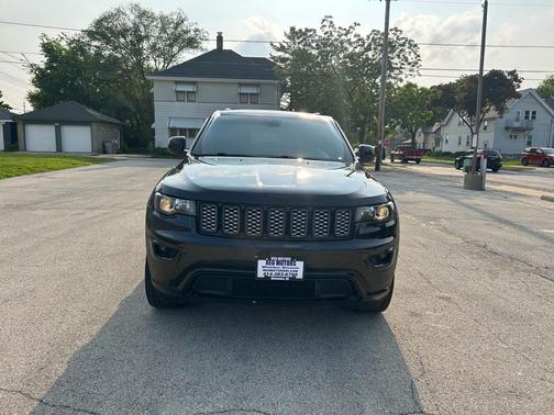 2020 Jeep Grand Cherokee Altitude