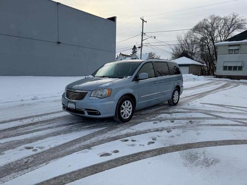 2013 Chrysler Town & Country Touring