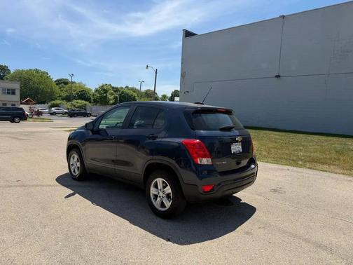 Storm Blue Metallic 2018 Chevrolet Trax LS