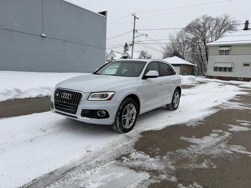 2017 Audi Q5 2.0T Premium Plus