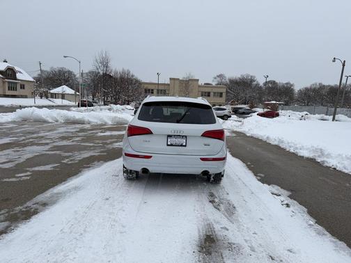 2017 Audi Q5 2.0T Premium Plus