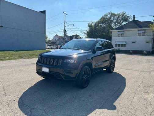 2018 Jeep Grand Cherokee Laredo E