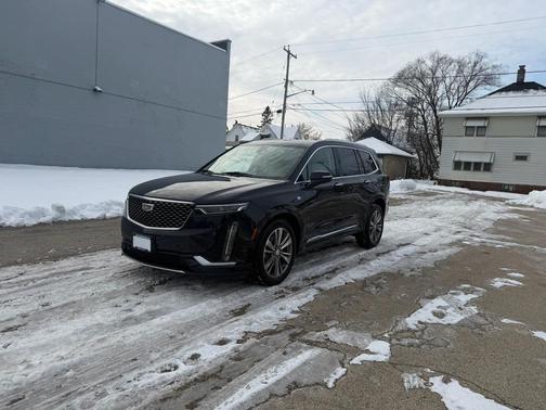 2021 Cadillac XT6 Premium Luxury AWD