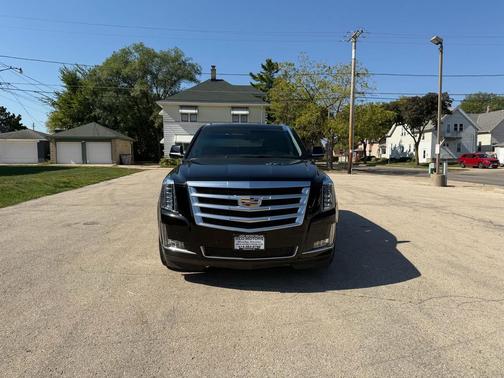 2016 Cadillac Escalade Luxury