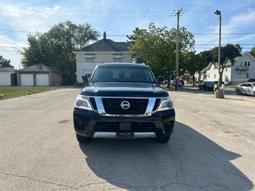 2017 Nissan Armada SV