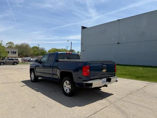Deep Ocean Blue Metallic 2018 Chevrolet Silverado 1500 1LT