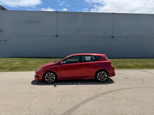 Red 2016 Scion iM 6M