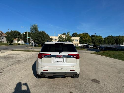 2018 GMC Acadia Denali