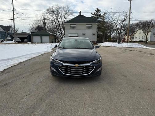2022 Chevrolet Malibu FWD LT