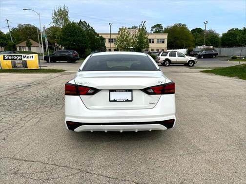 2021 Nissan Altima 2.5 SV