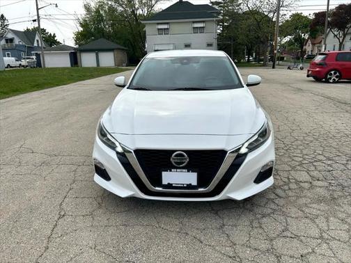 2021 Nissan Altima 2.5 SV