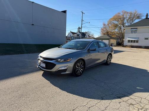 2024 Chevrolet Malibu FWD RS