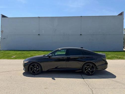 Crystal Black Pearl 2020 Honda Accord Sport 1.5T