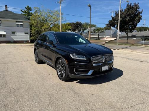 2020 Lincoln Nautilus Reserve