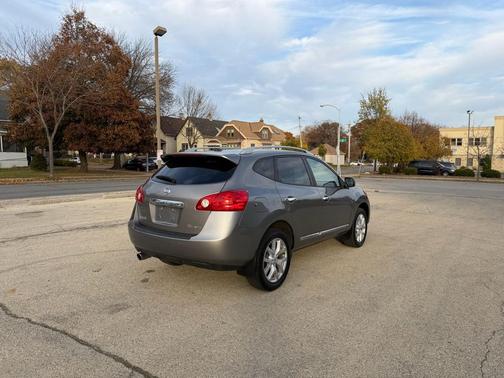 2011 Nissan Rogue SV