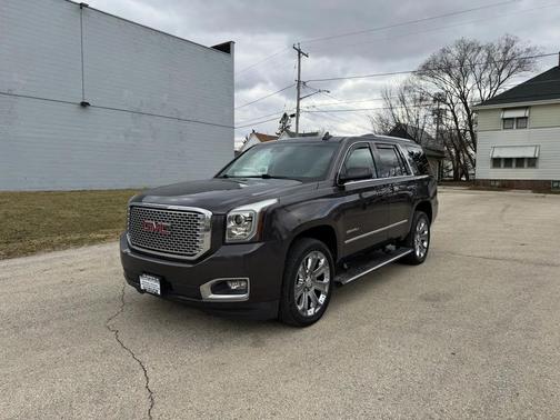 Gray 2016 GMC Yukon Denali