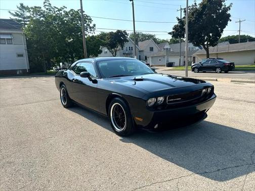 2011 Dodge Challenger Base