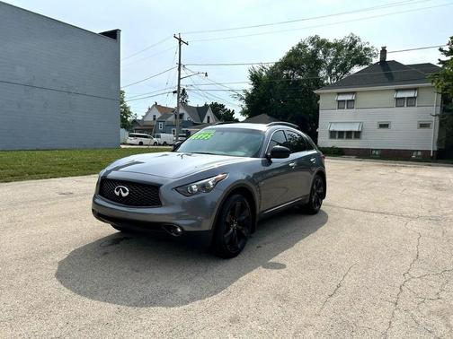 2017 INFINITI QX70 Base